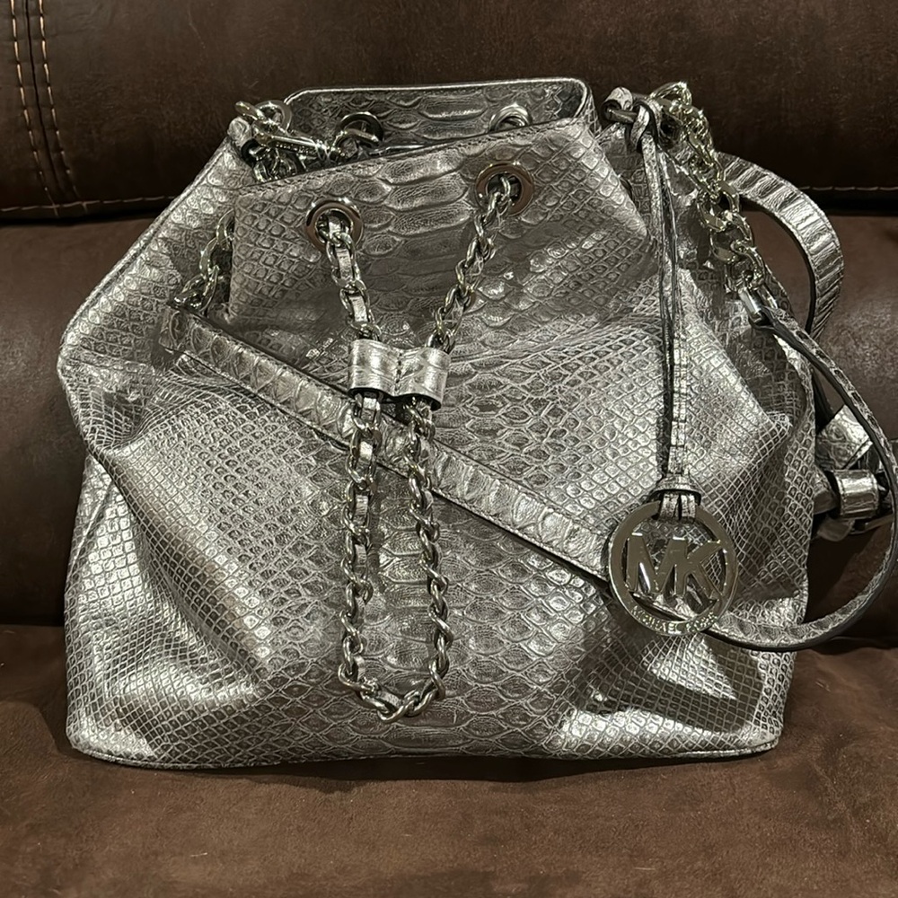 Michael Kors Silver cinch top bag. Lizard Skin